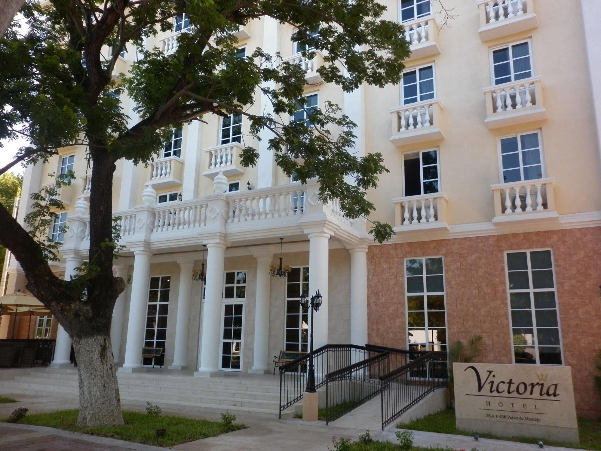 Victoria Hotel